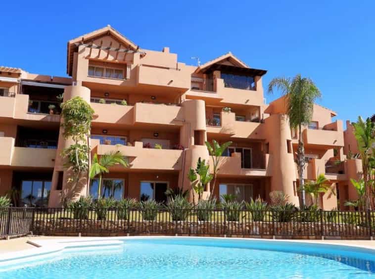 Condominium in Torre-Pacheco, Region of Murcia 10130833