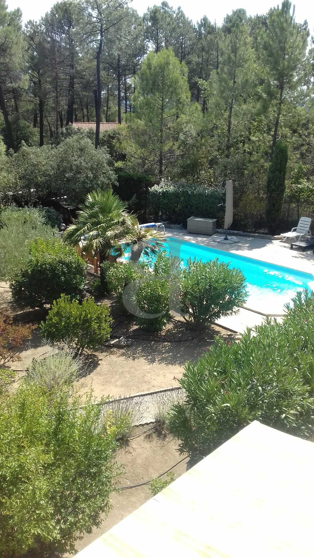 Rumah di Badui, Provence-Alpes-Cote d'Azur 10130879