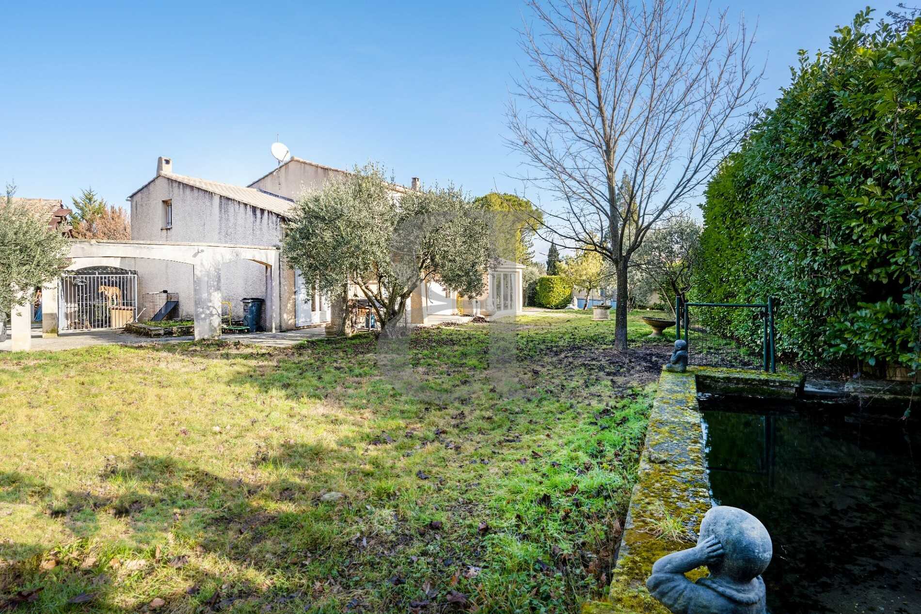 House in Malaucene, Provence-Alpes-Cote d'Azur 10130883