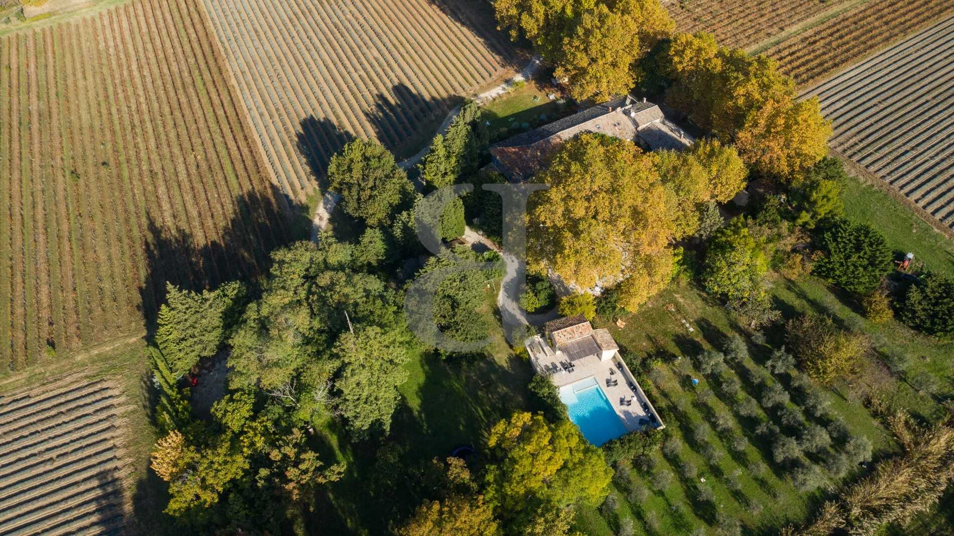 rumah dalam Vaison-la-Romaine, Provence-Alpes-Côte d'Azur 10130890