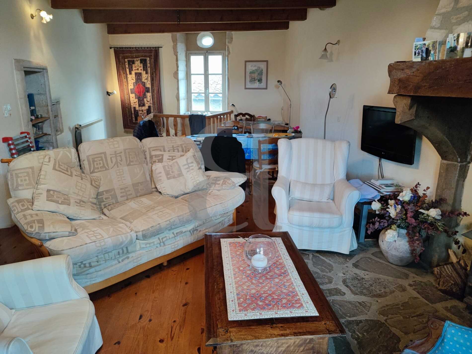 Dom w La Begude-de-Mazenc, Owernia-Rodan-Alpy 10131125
