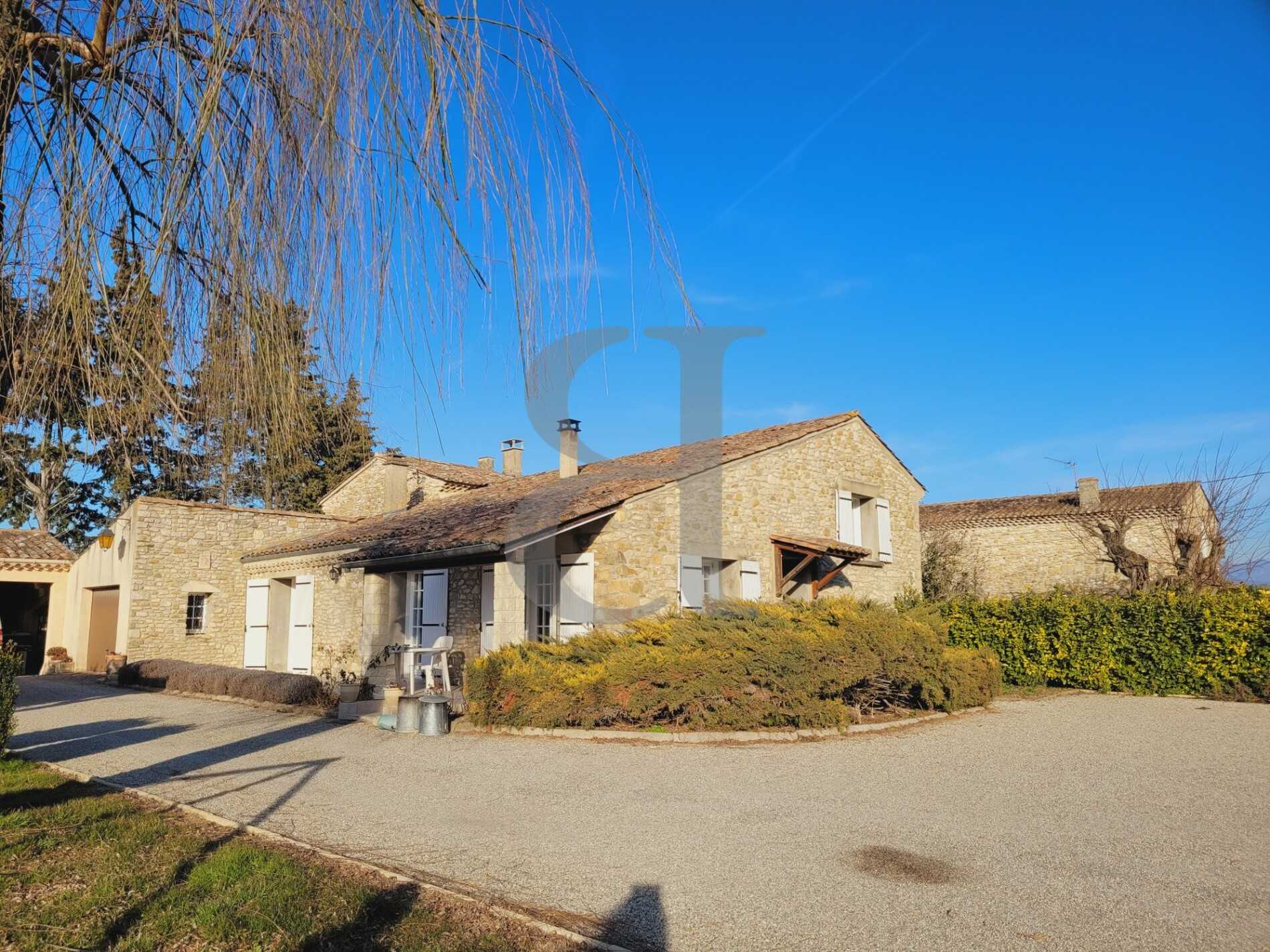 Dom w La Begude-de-Mazenc, Owernia-Rodan-Alpy 10131199