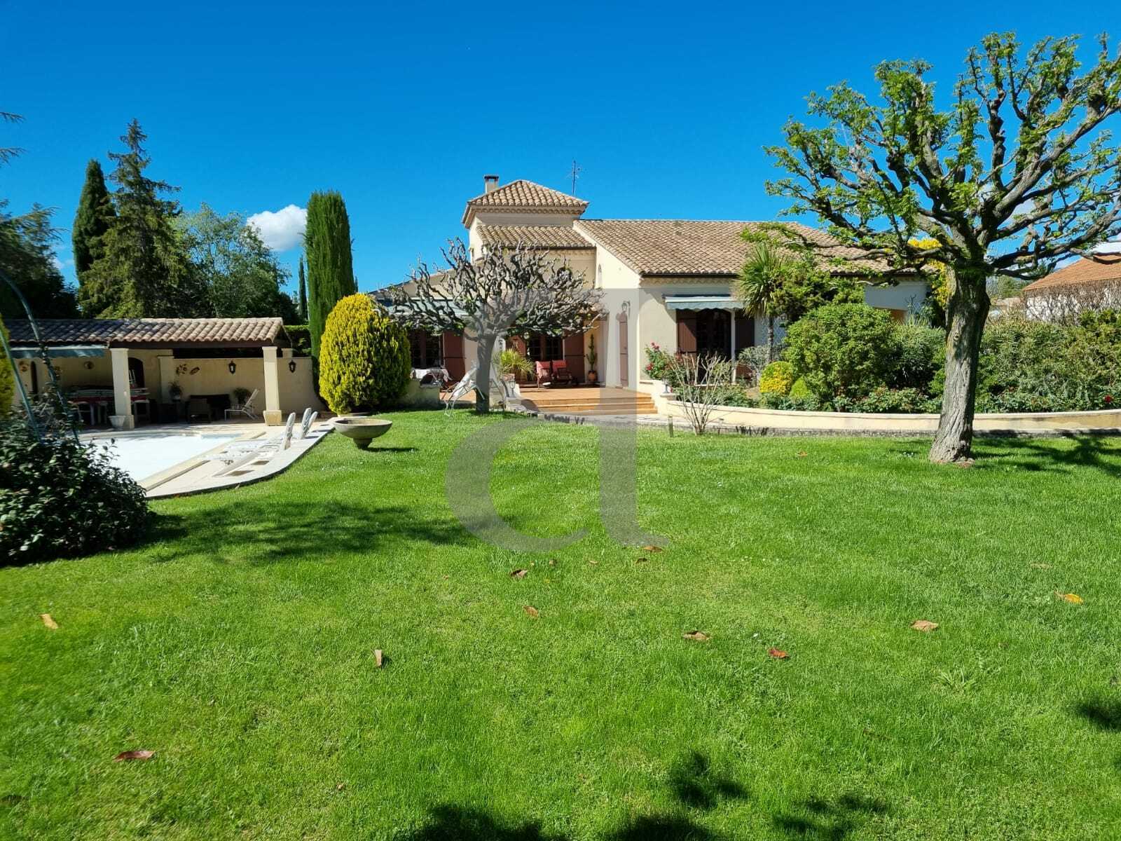 Huis in Valreas, Provence-Alpes-Côte d'Azur 10131344