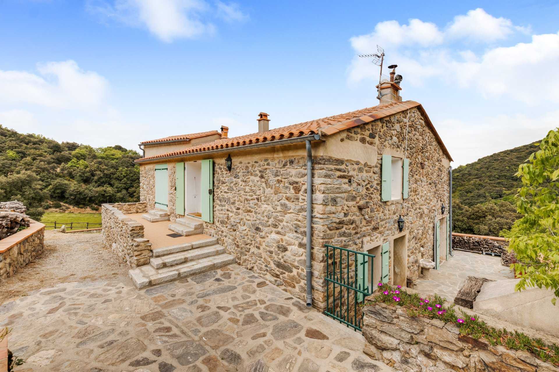 House in Villelongue-dels-Monts, Occitanie 10131377