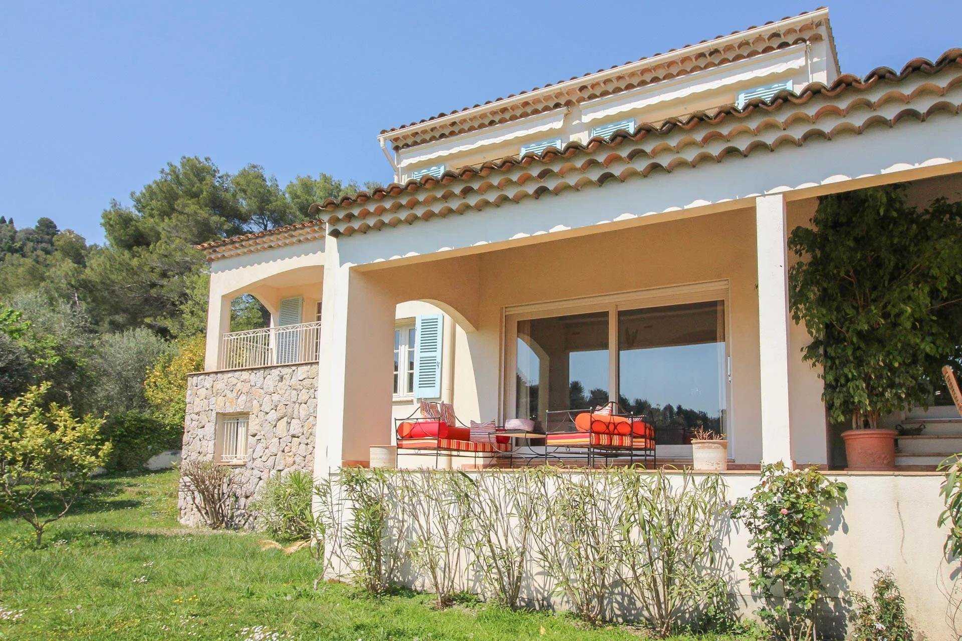 Hus i Menton, Provence-Alpes-Cote d'Azur 10131900