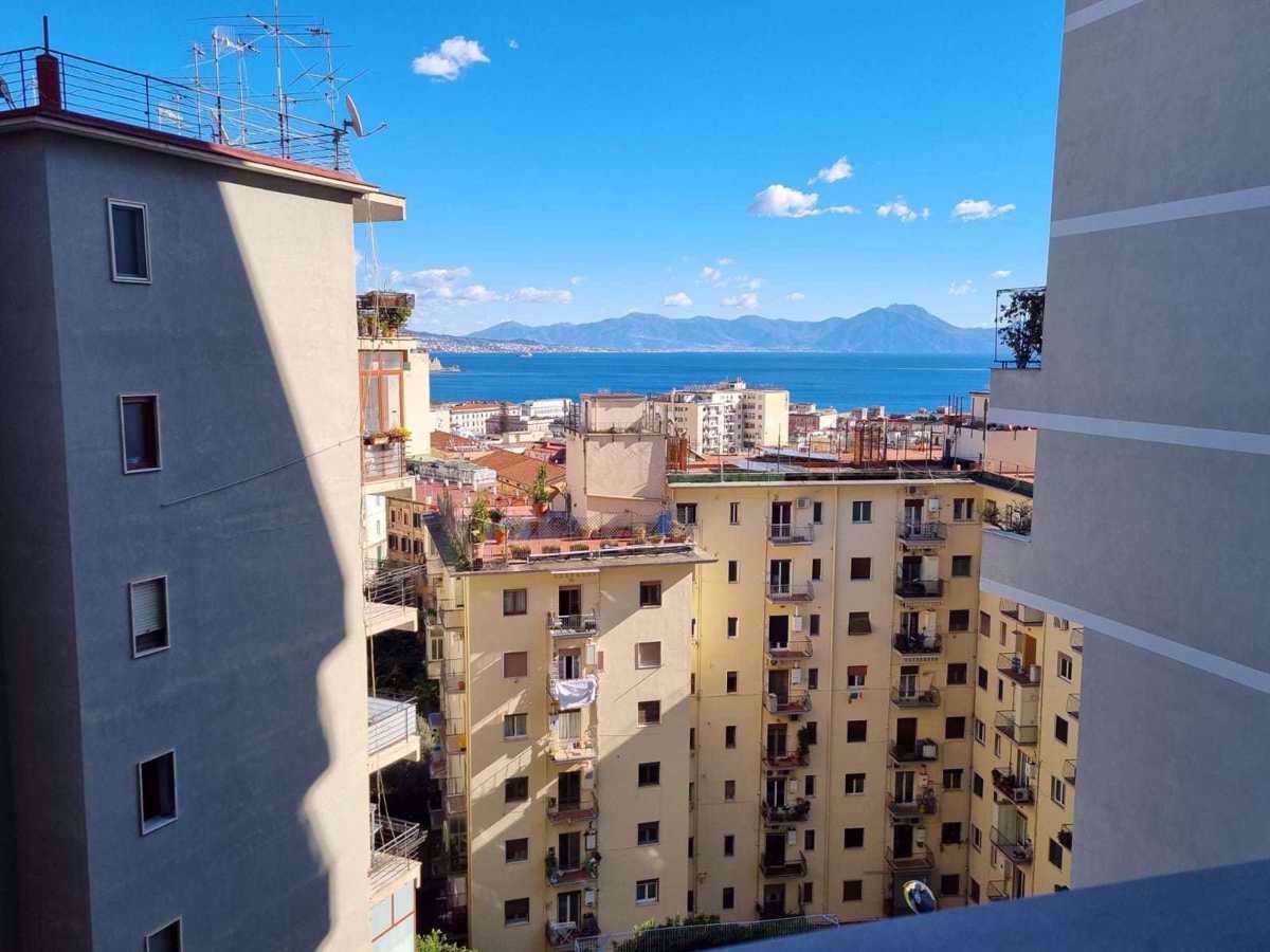 Condominium in , Campania 10132115