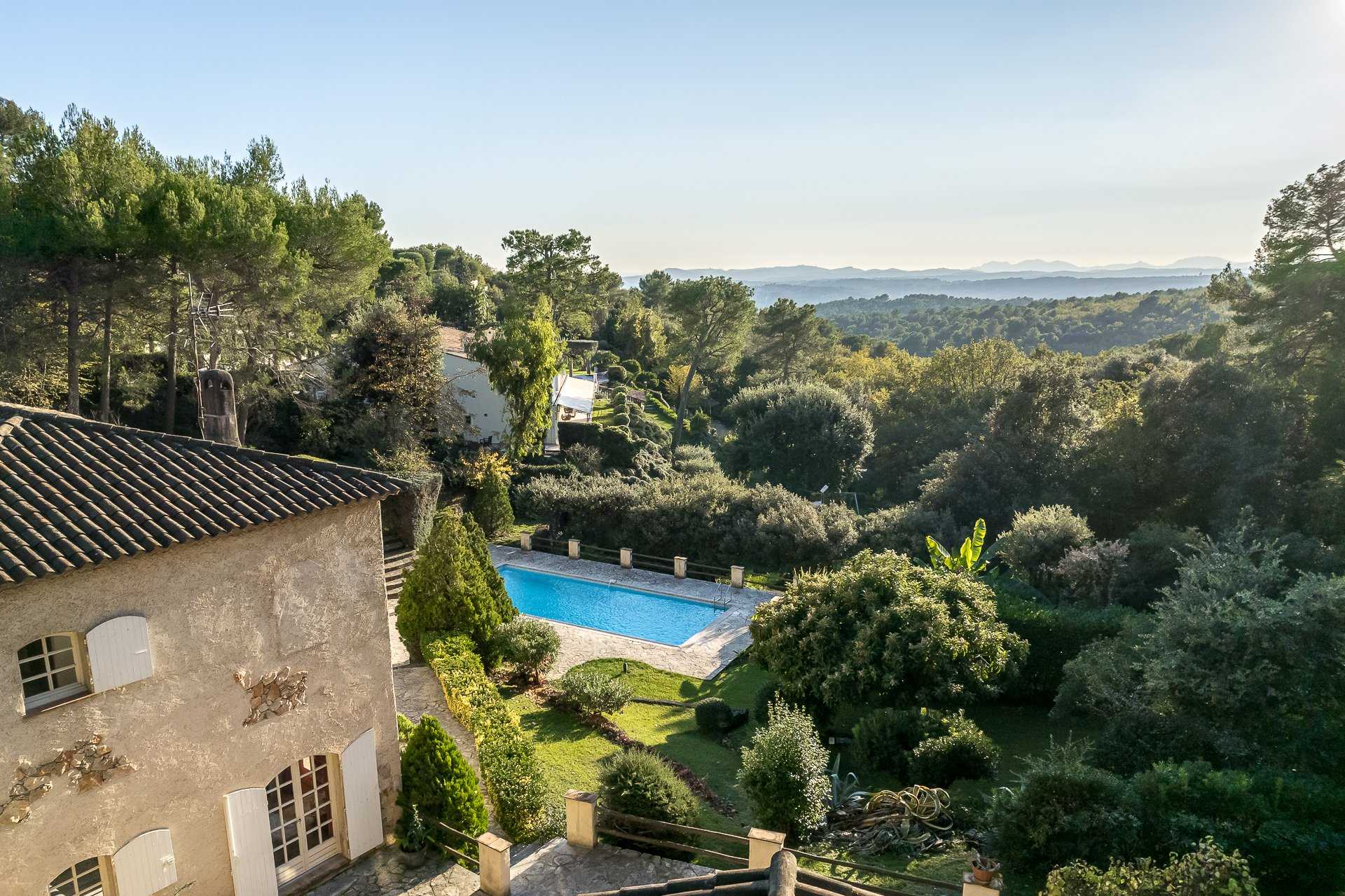 Hus i Vence, Provence-Alpes-Cote d'Azur 10132143