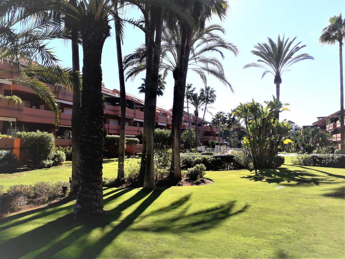 Condominium in El Angel, Andalusia 10132685