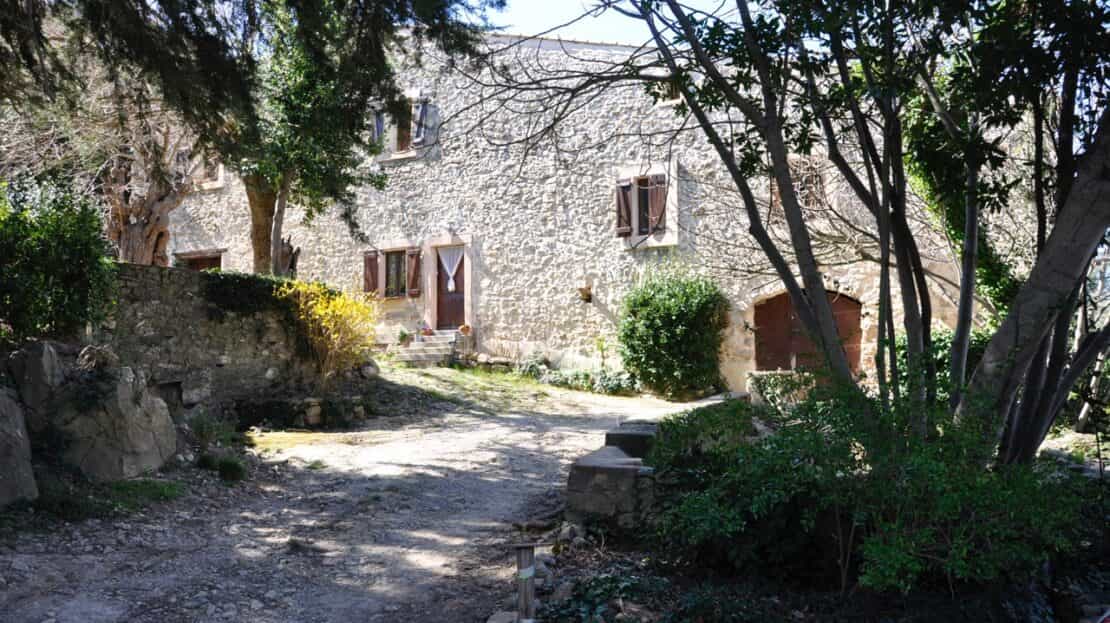Rumah di Roquebrun, Oksitanie 10132733