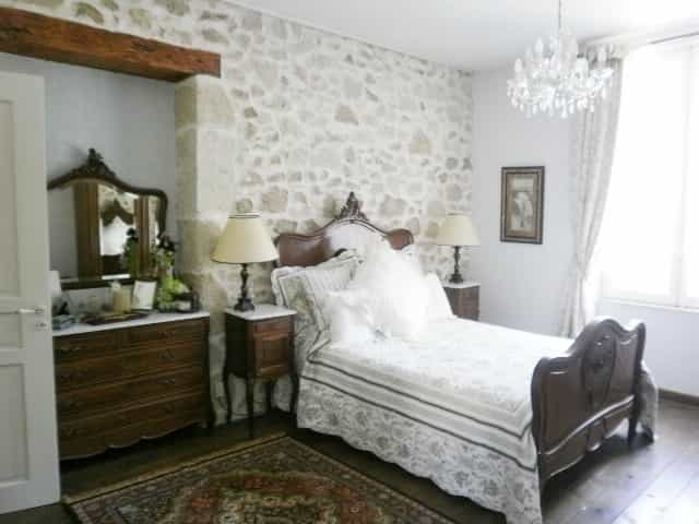 rumah dalam Lamalou-les-Bains, Occitanie 10132827