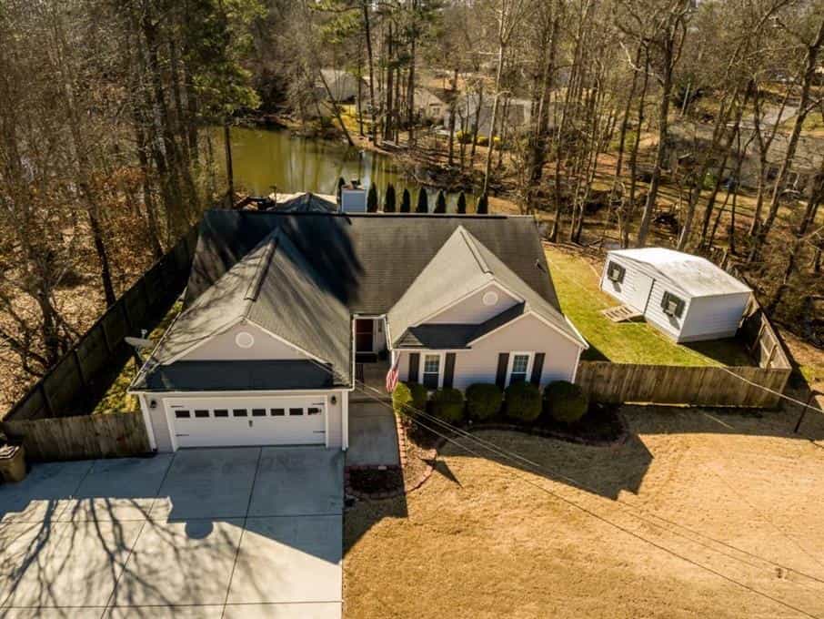 House in Woodstock, Georgia 10133042