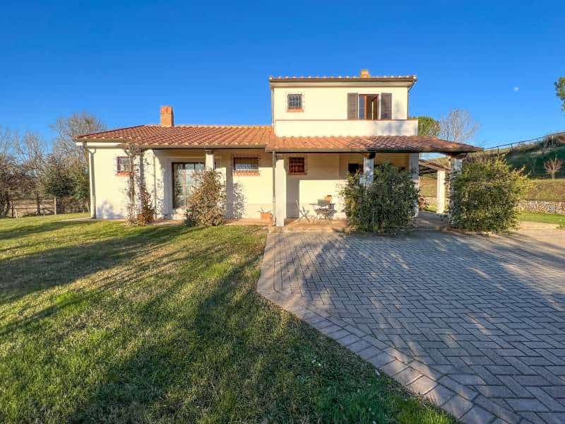 House in Centocelle, Lazio 10133546