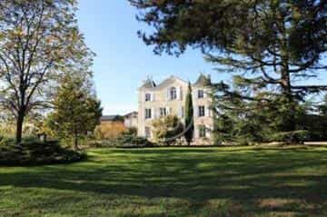 σπίτι σε Saint-Maixent-l'Ecole, Nouvelle-Aquitaine 10133730
