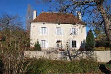 rumah dalam La Trimouille, Nouvelle-Aquitaine 10133752