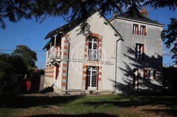 Hus i Montmorillon, Nouvelle-Aquitaine 10133755