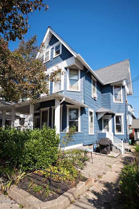 House in Ocean Grove, New Jersey 10134623