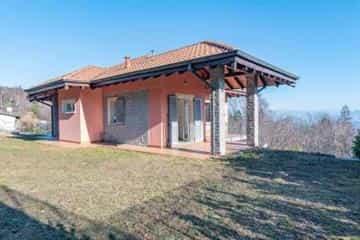 House in Gignese, Piedmont 10134737