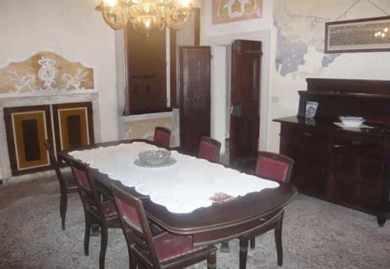 بيت في Scorzè, Veneto 10134742