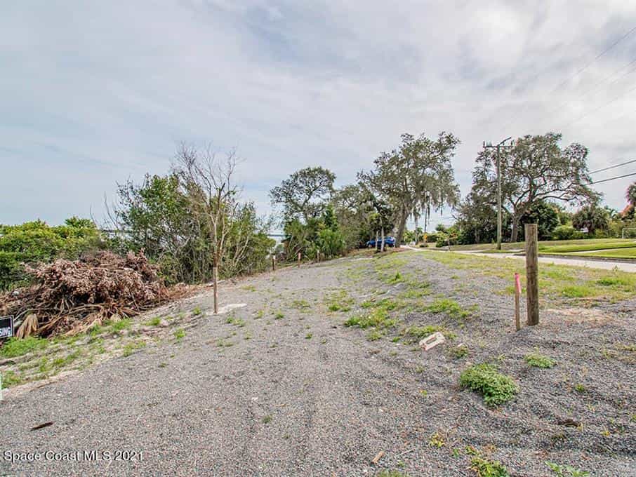 Land in Cocoa, Florida 10134773