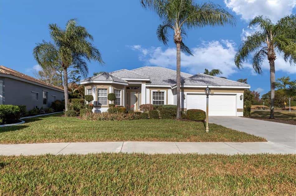 House in Murdock, Florida 10134850