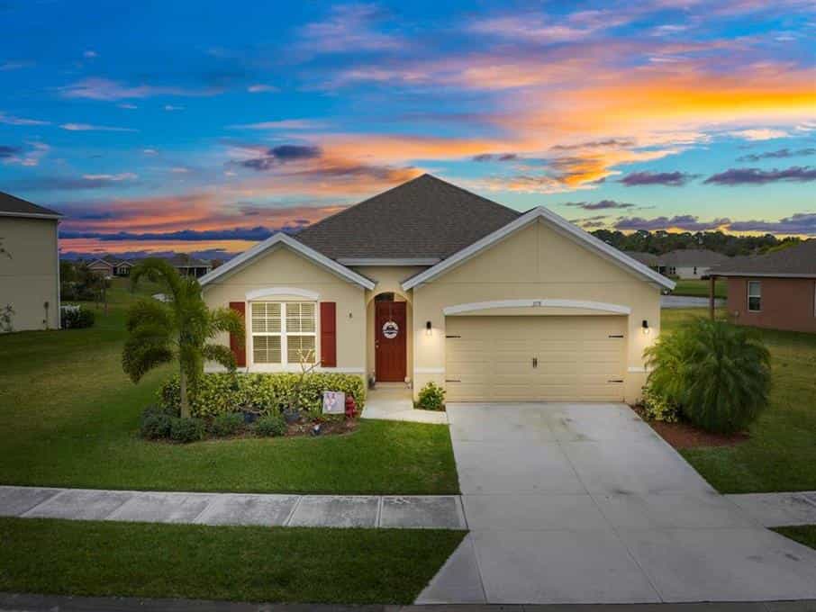 House in Florida Ridge, Florida 10134994