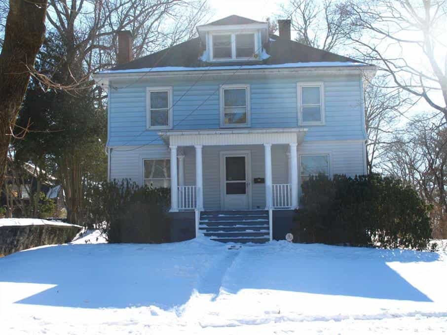 House in Poughkeepsie, New York 10135064