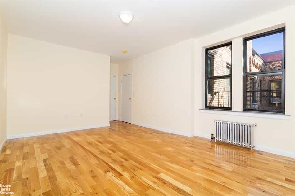 公寓 在 Brooklyn Manor, 紐約 10135378