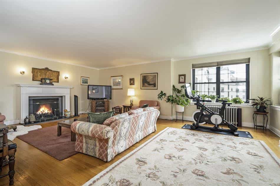 公寓 在 New Rochelle, 紐約 10135507