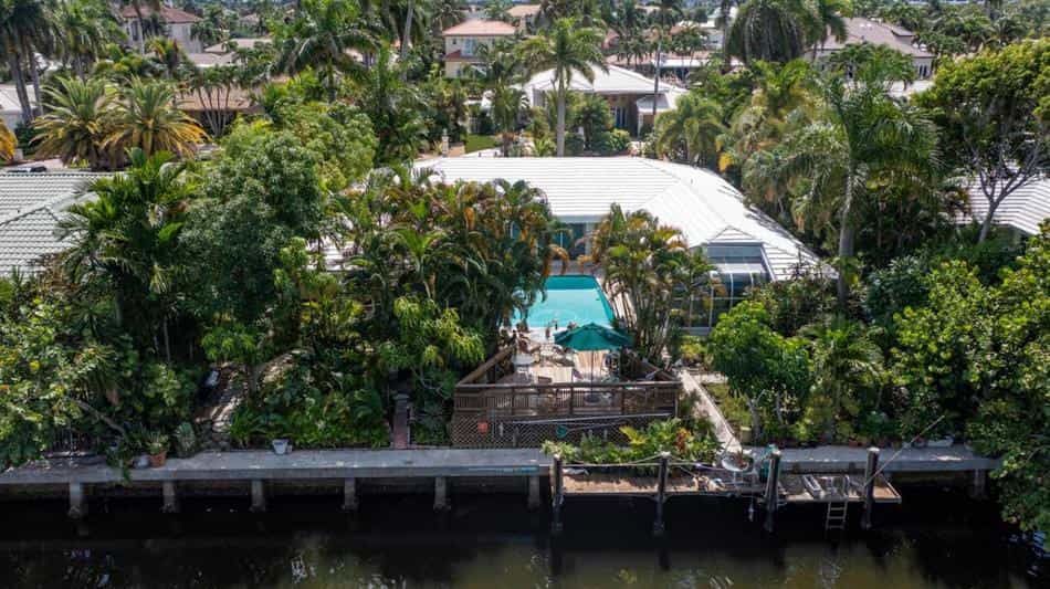 House in Tropic Isle, Florida 10135846