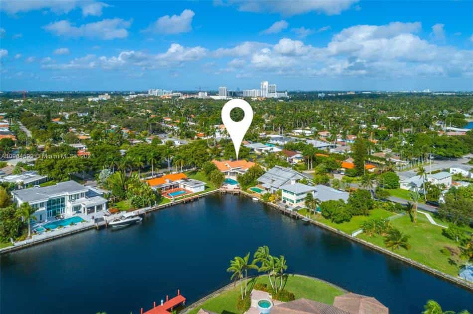 Eigentumswohnung im Beverley Beach, Florida 10135868