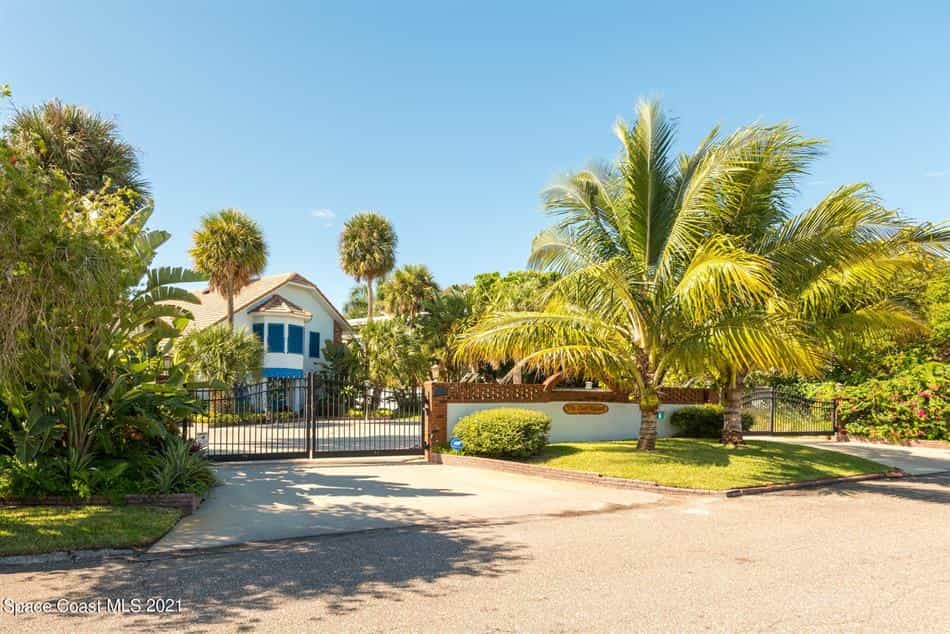 房子 在 Melbourne Beach, Florida 10135893
