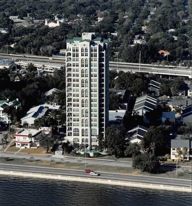 Condominium dans Palma Ceia, Florida 10135965