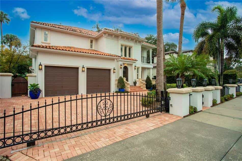 House in Palma Ceia, Florida 10135987