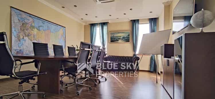 Office in Paphos, Pafos 10136740