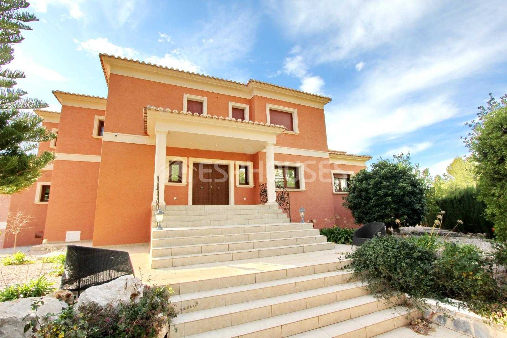жилой дом в Пинос, Валенсия 10137128