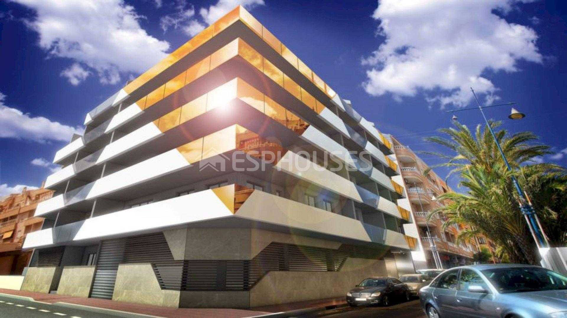 عمارات في Torrevieja, Comunidad Valenciana 10137208