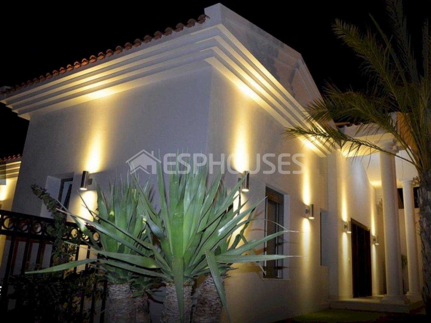 House in Altea, Comunidad Valenciana 10137332