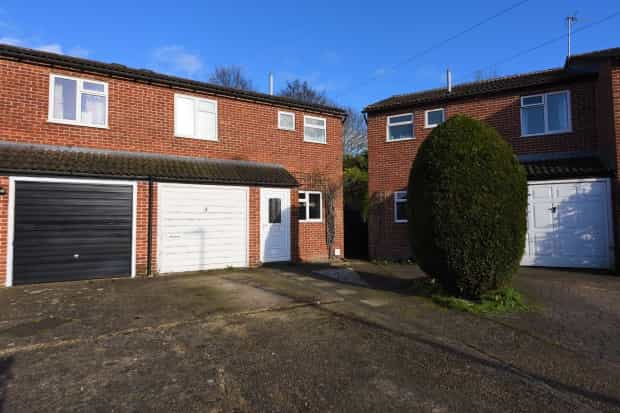 House in Shaw, West Berkshire 10137398