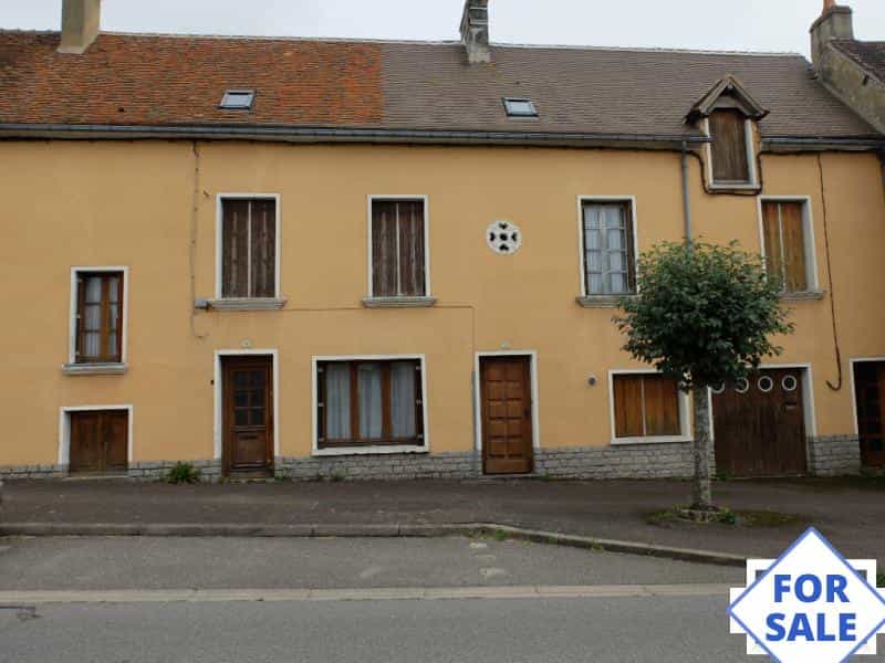 House in Loisail, Normandie 10137505