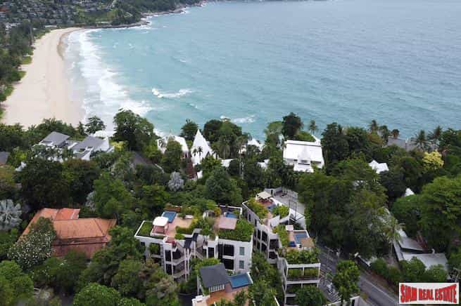 Condominio en Prohibición de Kata, Phuket 10138082