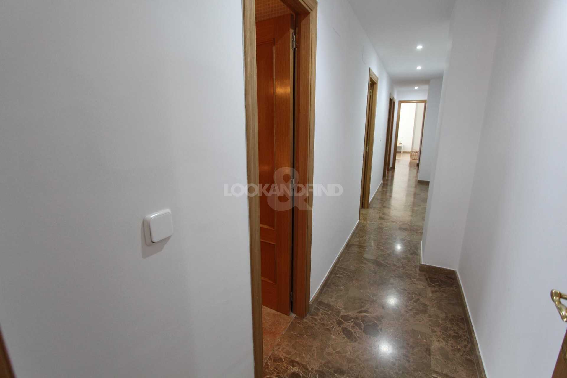 Condominium in Riba-roja de Túria, Comunidad Valenciana 10138390