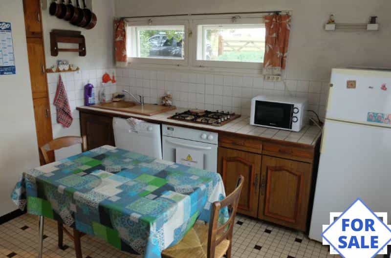 Dom w Mortagne-au-Perche, Normandie 10138589
