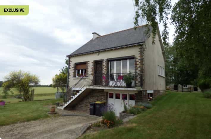 жилой дом в Carentoir, Bretagne 10138599