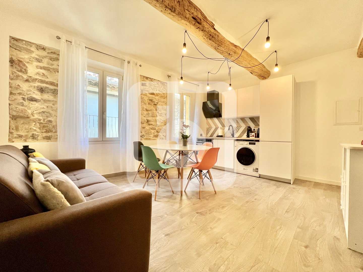 Квартира в Antibes, Provence-Alpes-Côte d'Azur 10139110