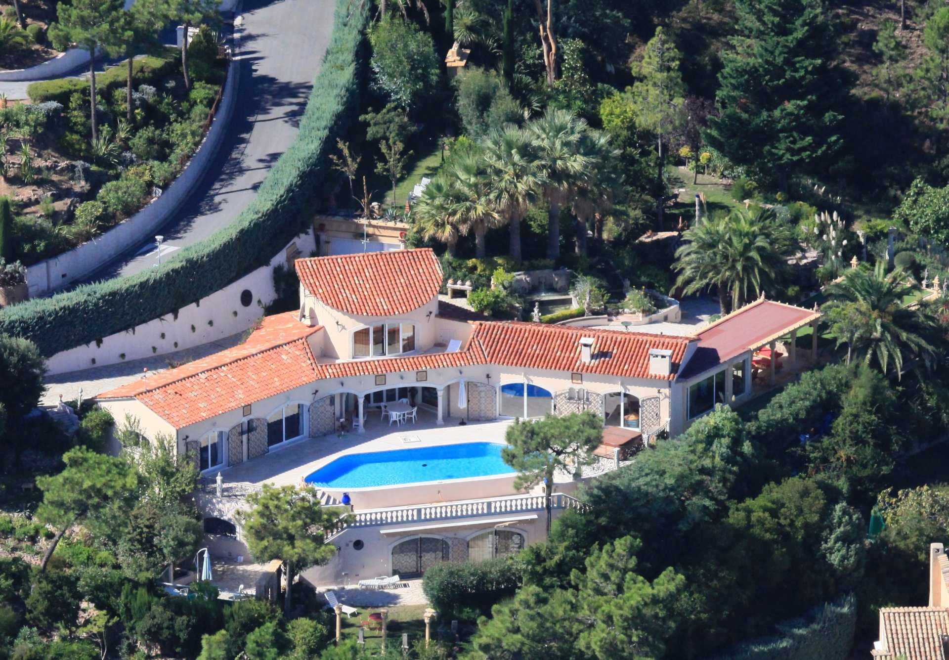 casa no Théoule-sur-Mer, Provença-Alpes-Costa Azul 10139194