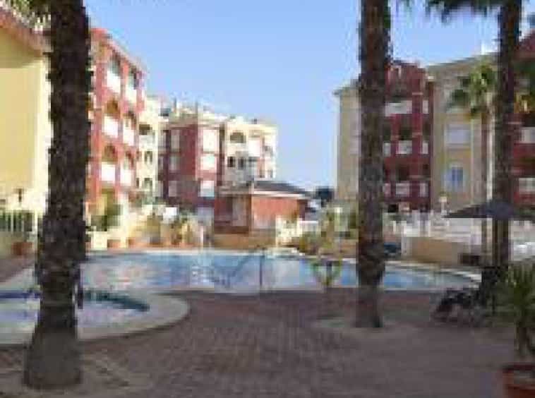 Condominium in Los Alcázares, Region of Murcia 10139283