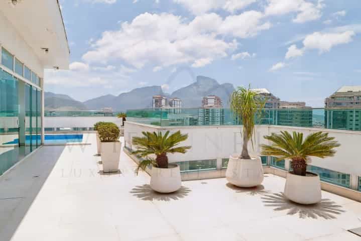 House in Barra da Tijuca, Rio de Janeiro 10139935
