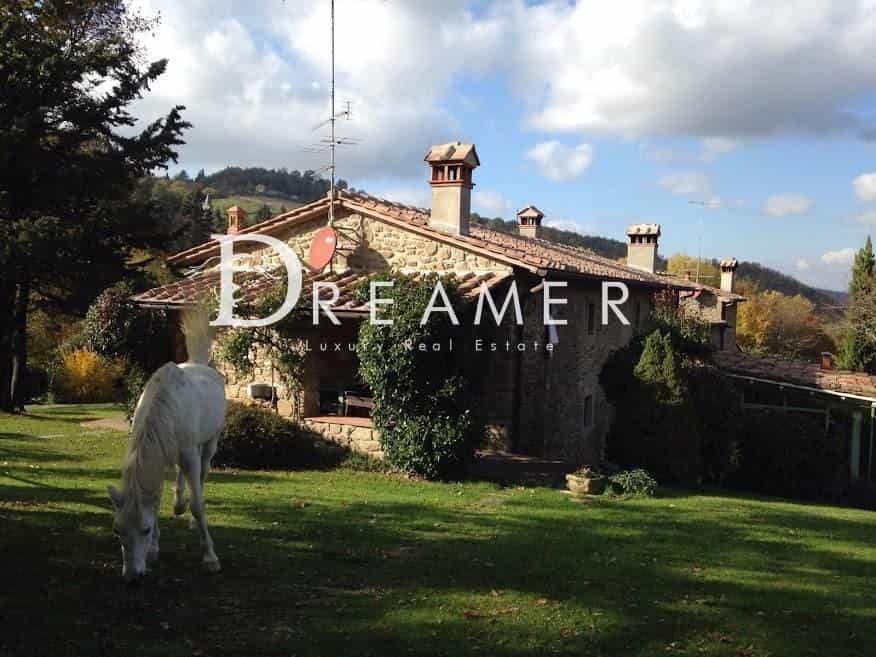 بيت في Borgo San Lorenzo, Tuscany 10139950