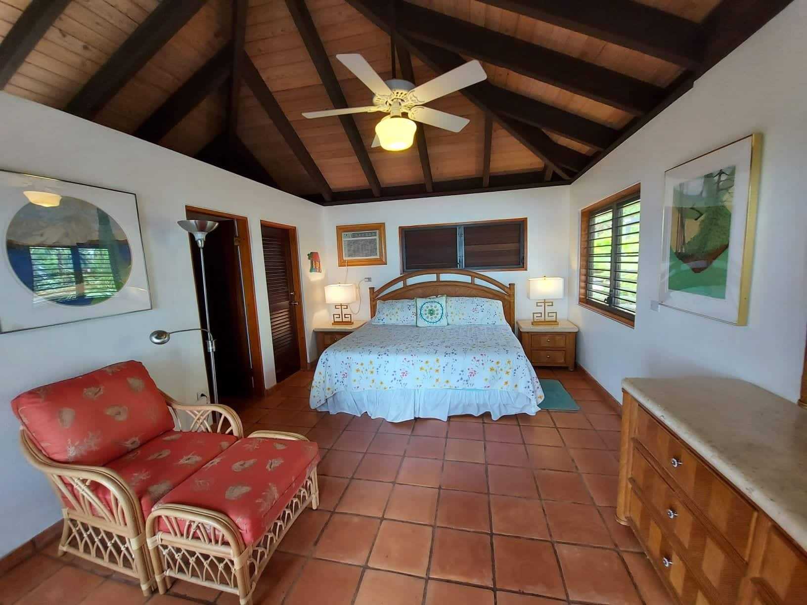 House in Coral Bay, Virgin Islands 10140004