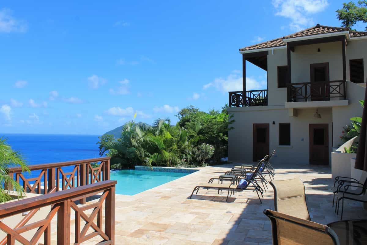 House in Coral Bay, Virgin Islands 10140015